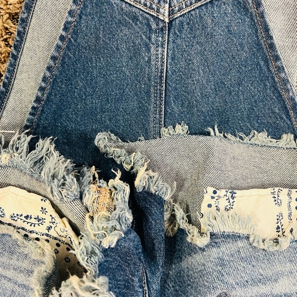 FreePeople WE THE FREE:Sun-kissed Short Overalls - Picture 7 of 11